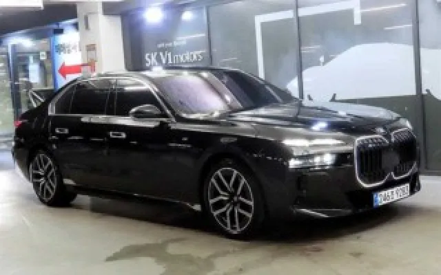 인천중고차직거래사이트추천 7시리즈 (G70) 740i xDrive M 스포츠 매물 사진 18 - 2025/06 20,087km
